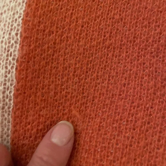 Liam & Co Orange and Cream Checkered Sweater with Floral‎ Design Size Small - Picture 3 of 7